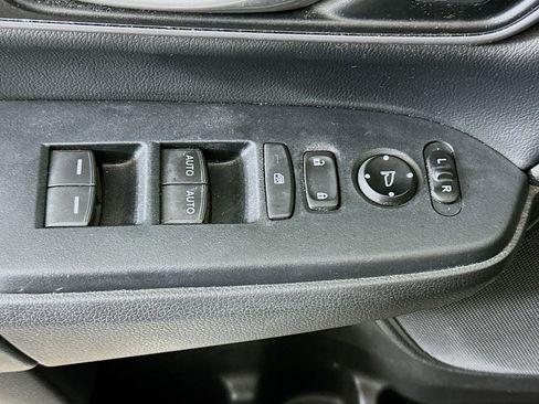 Used 2018 Honda CR-V EX-L image 15