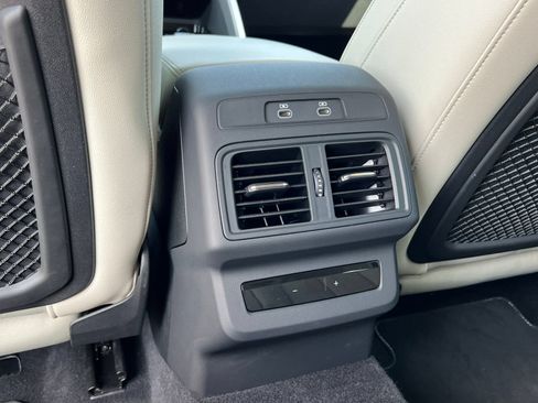 Used 2025 Audi Q5 Premium Plus w/ Premium Plus AWD/4WD image 33