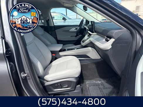 New 2025 Ford Explorer Active w/ Active Comfort Package RWD image 20