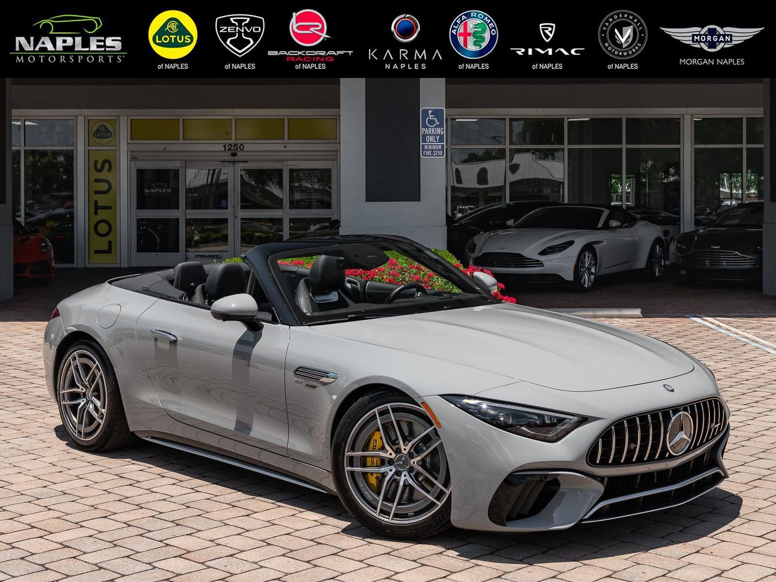 Used 2024 Mercedes-Benz SL 55 AMG 4MATIC image 1