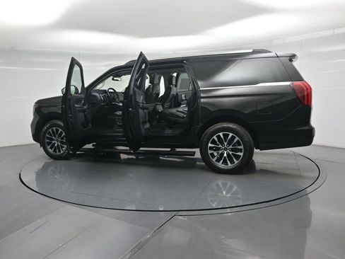 Certified 2025 Ford Expedition Max Platinum image 37