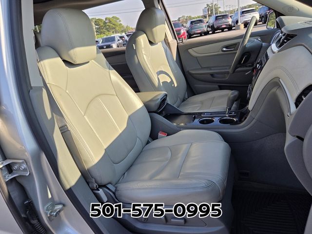Used 2017 Chevrolet Traverse LT AWD/4WD image 18