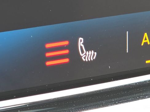 Certified 2025 Volkswagen Tiguan SE R-Line AWD/4WD image 8