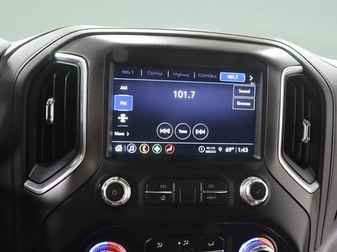 Used 2022 GMC Sierra 2500 AT4 w/ Gooseneck/5TH Wheel Package image 11