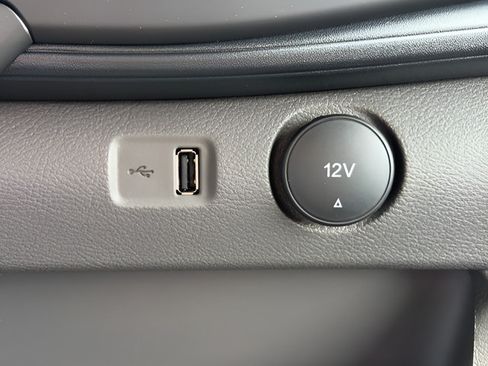 New 2026 Ford Transit 250 148 High Roof AWD image 4