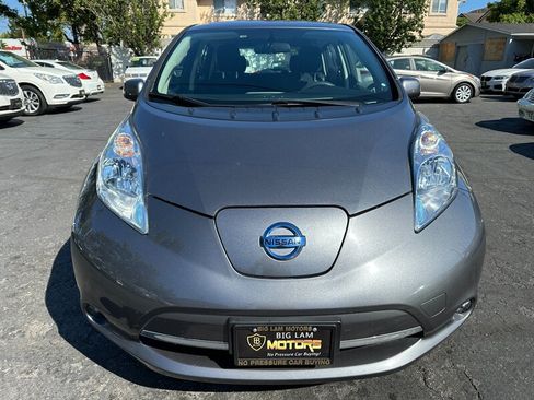 Used 2017 Nissan Leaf S w/ Charge Package FWD image 2