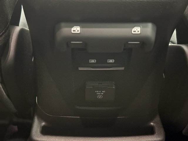 Used 2024 Jeep Wrangler Unlimited Rubicon 4xe w/ Technology Group AWD/4WD image 19