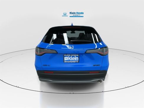New 2026 Honda HR-V Sport image 9