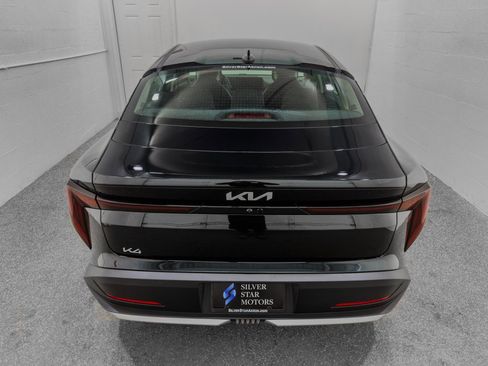 Used 2025 Kia K4 LX image 7