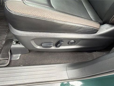 Used 2023 Nissan Pathfinder SL image 20