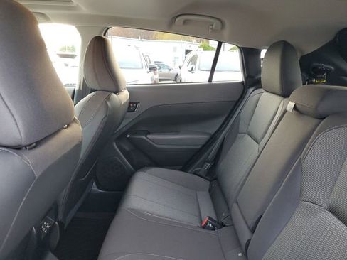 Certified 2024 Subaru Crosstrek 2.0i Premium image 12