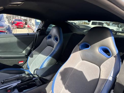 Used 2014 Nissan GT-R Track Edition image 6