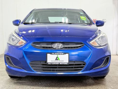 Used 2015 Hyundai Accent GLS FWD image 2