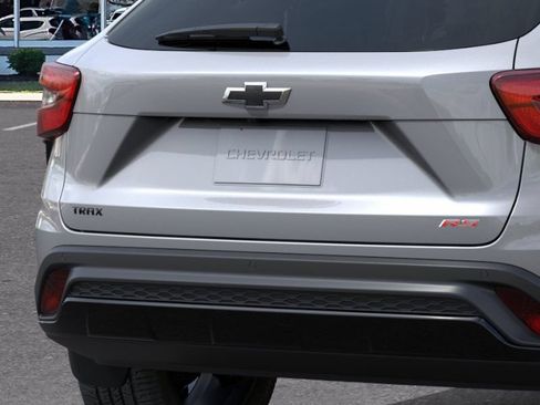 New 2026 Chevrolet Trax RS w/ Driver Confidence Package FWD image 14