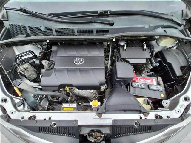 Used 2015 Toyota Sienna XLE FWD image 24