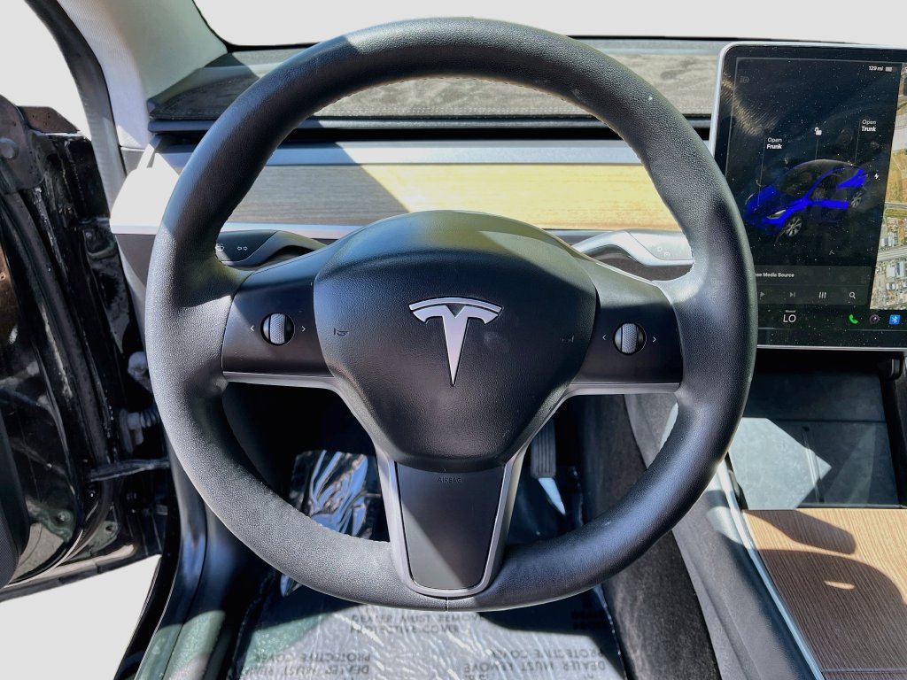 Used 2021 Tesla Model Y 2WD image 10