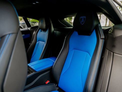 Used 2020 Lamborghini Urus image 74