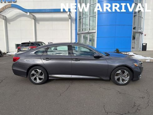 Used 2018 Honda Accord EX-L image 18
