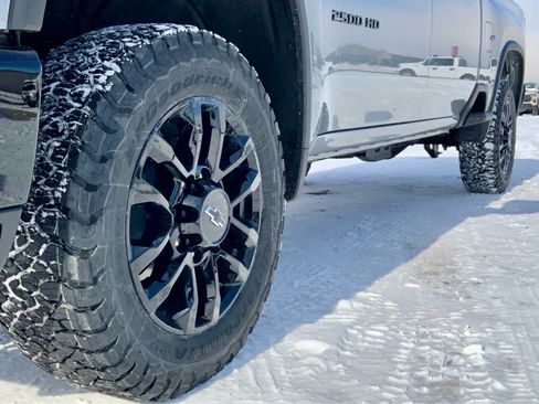 New 2026 Chevrolet Silverado 2500 LT w/ Trail Boss Package image 16