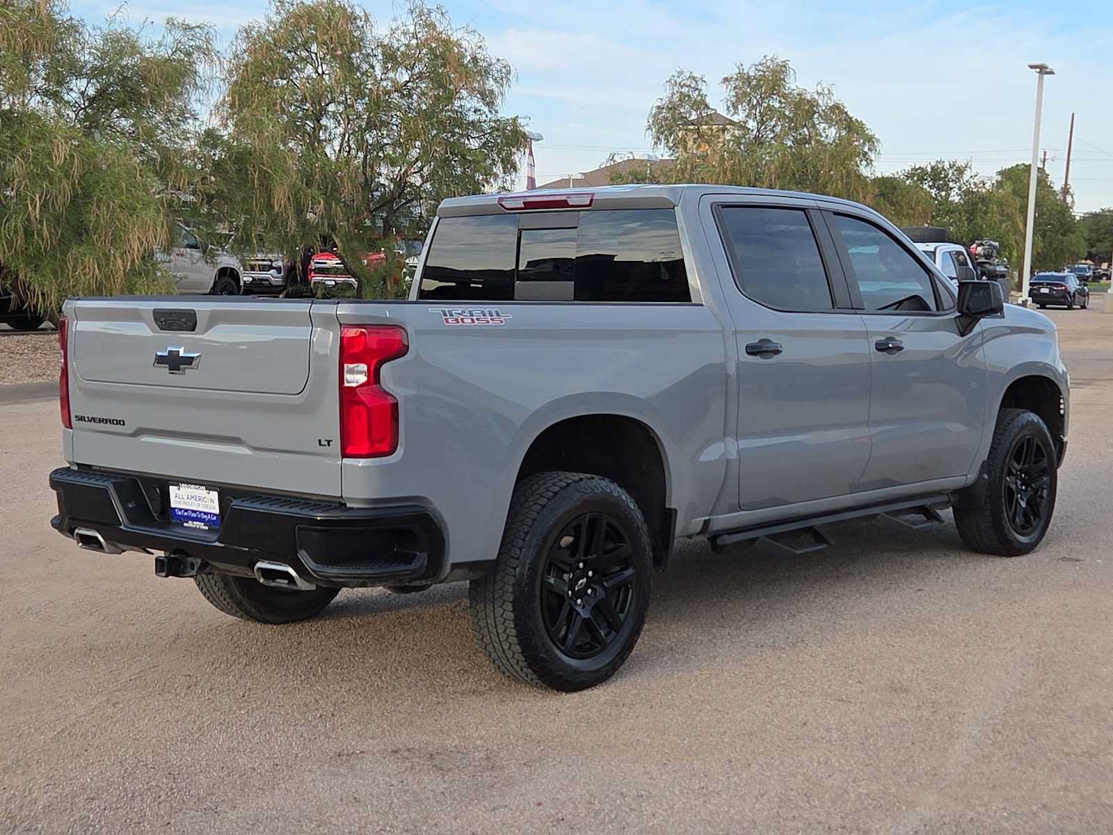Used 2024 Chevrolet Silverado 1500 LT Trail Boss w/ Convenience Package II AWD/4WD image 8