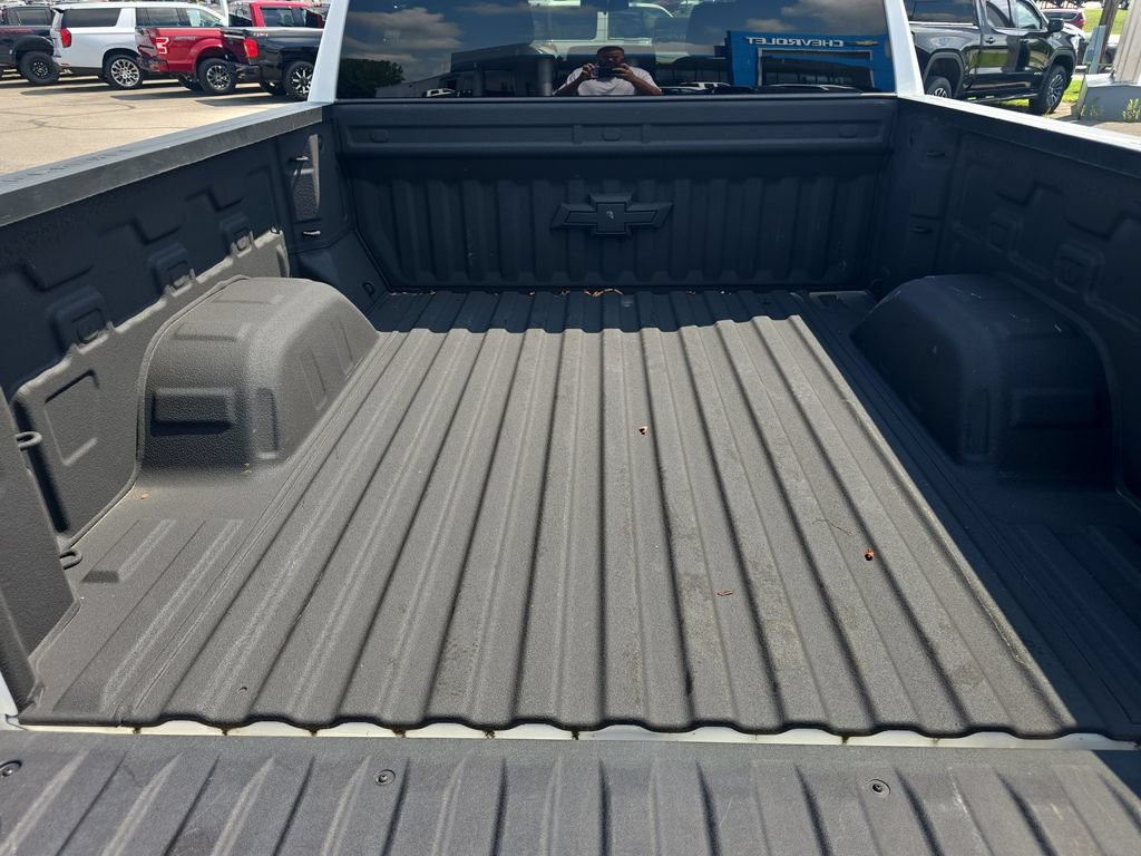 Used 2022 Chevrolet Silverado 1500 RST w/ Protection Package AWD/4WD image 16