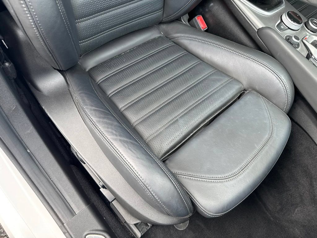 Used 2022 Alfa Romeo Giulia Veloce AWD/4WD image 67