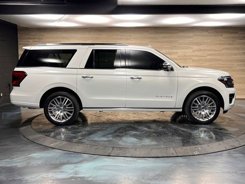 Used 2024 Ford Expedition Max Platinum AWD/4WD image 26