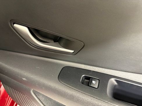Used 2024 Hyundai Elantra SEL FWD image 16