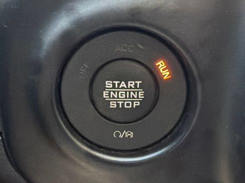 Used 2021 Jeep Wrangler Unlimited Sport AWD/4WD image 37