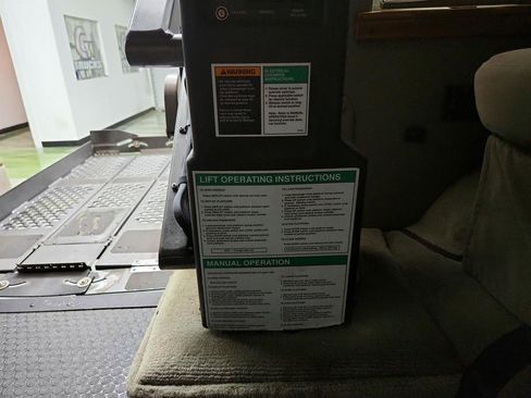 Used 2008 Ford E-150 and Econoline 150 image 29