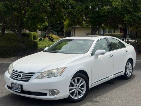 Used 2010 Lexus ES 350 FWD image 1