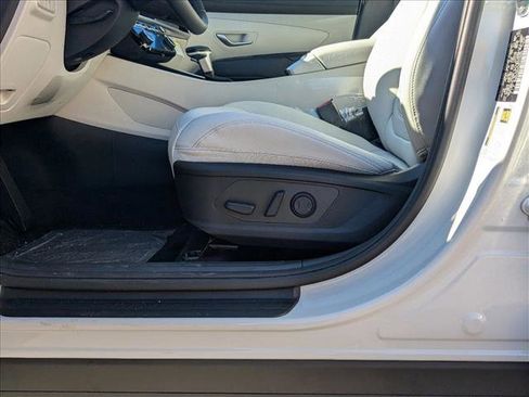 Used 2025 Hyundai Tucson SEL image 4