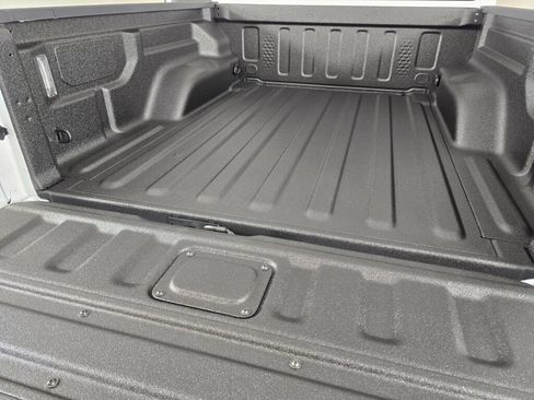 New 2026 Jeep Gladiator Sport AWD/4WD image 18