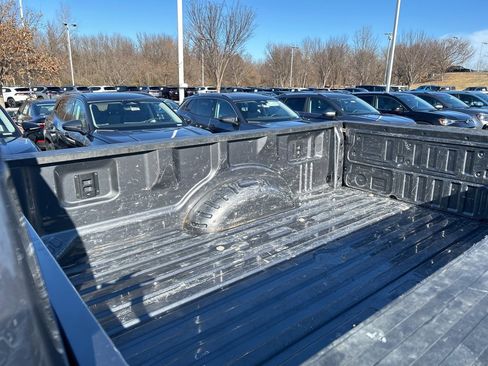 Used 2024 Ford F350 XLT image 30