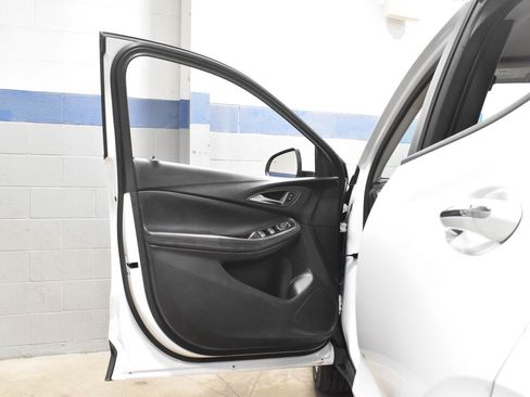 Used 2024 Buick Encore GX Preferred FWD image 13
