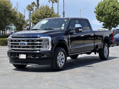 Used 2023 Ford F250 Lariat w/ Lariat Ultimate Package image 6