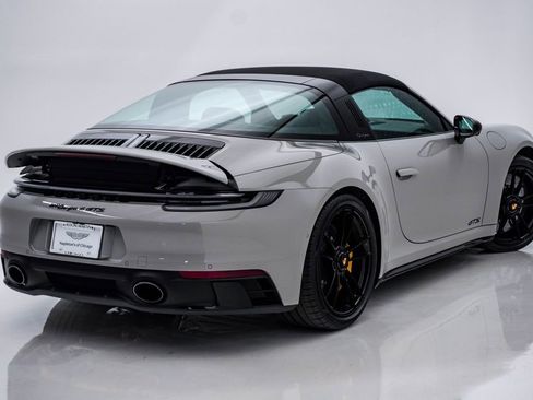 Used 2022 Porsche 911 Targa 4 GTS AWD/4WD image 9