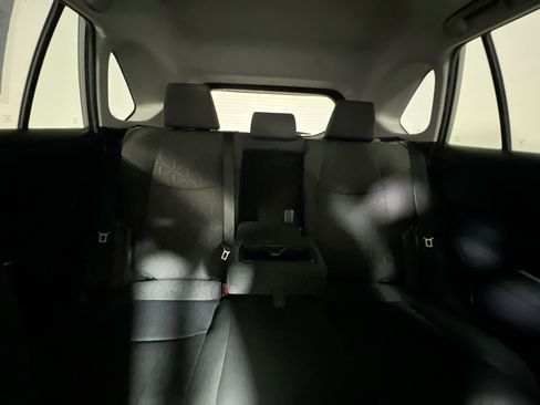 Used 2019 Toyota RAV4 XLE w/ Convenience Package FWD image 32
