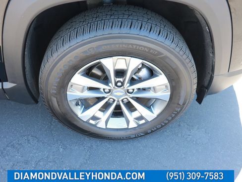 Used 2026 Chevrolet Equinox LT FWD image 29
