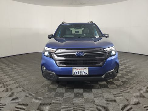 Used 2026 Subaru Forester Premium image 9