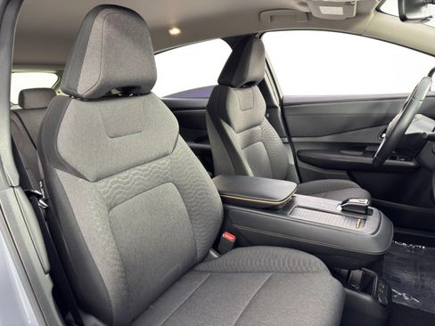 Used 2023 Nissan Ariya Venture+ image 34