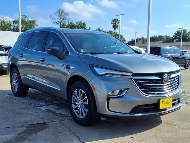 Used 2023 Buick Enclave Essence FWD image 20