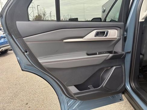 Certified 2025 Ford Explorer Active image 10