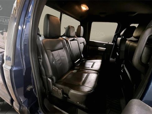 Used 2015 Ford F250 Lariat w/ Lariat Interior Package image 17