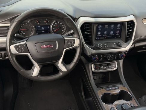 Used 2023 GMC Acadia SLE w/ Driver Convenience Package image 13
