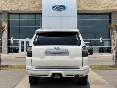 Used 2017 Toyota 4Runner Limited AWD/4WD image 21