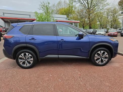 Used 2023 Nissan Rogue SV AWD/4WD image 6