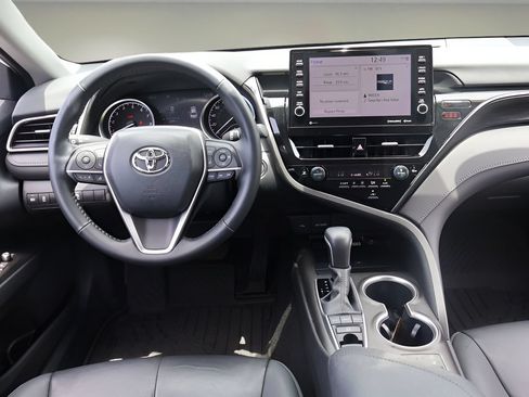Certified 2024 Toyota Camry XLE FWD image 14