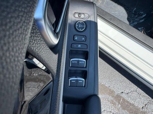 Used 2022 Honda Civic EX-L image 18