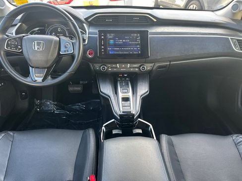 Used 2018 Honda Clarity Touring image 16